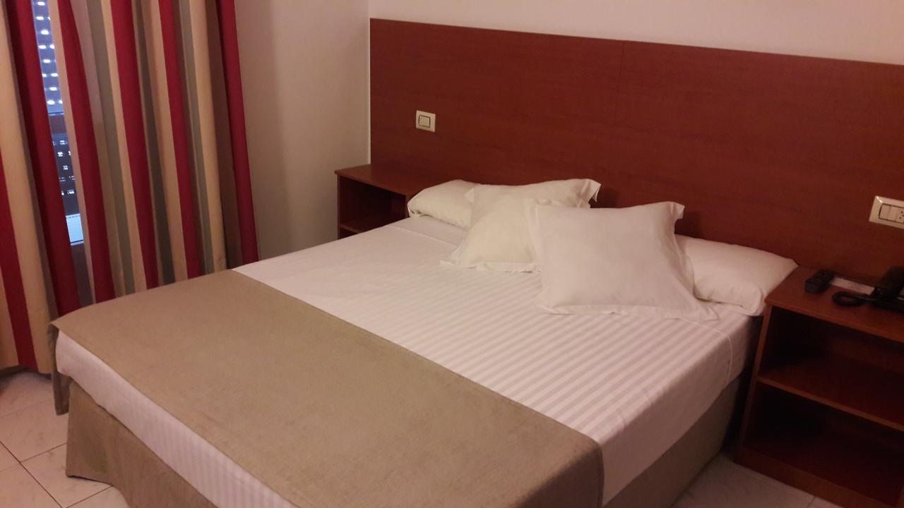 Hotel Torres Tourino Санхенхо Экстерьер фото